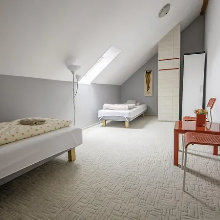 Angelino By Interhome