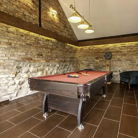 Angelino By Interhome